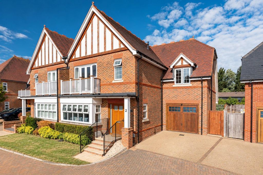 Property photo 1 of 27 External-5A.Jpg