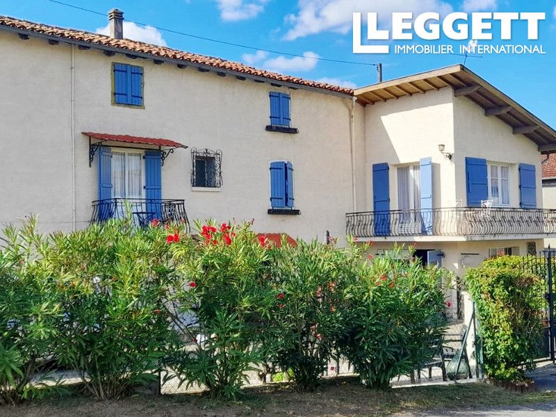 Property photo 2 of 10