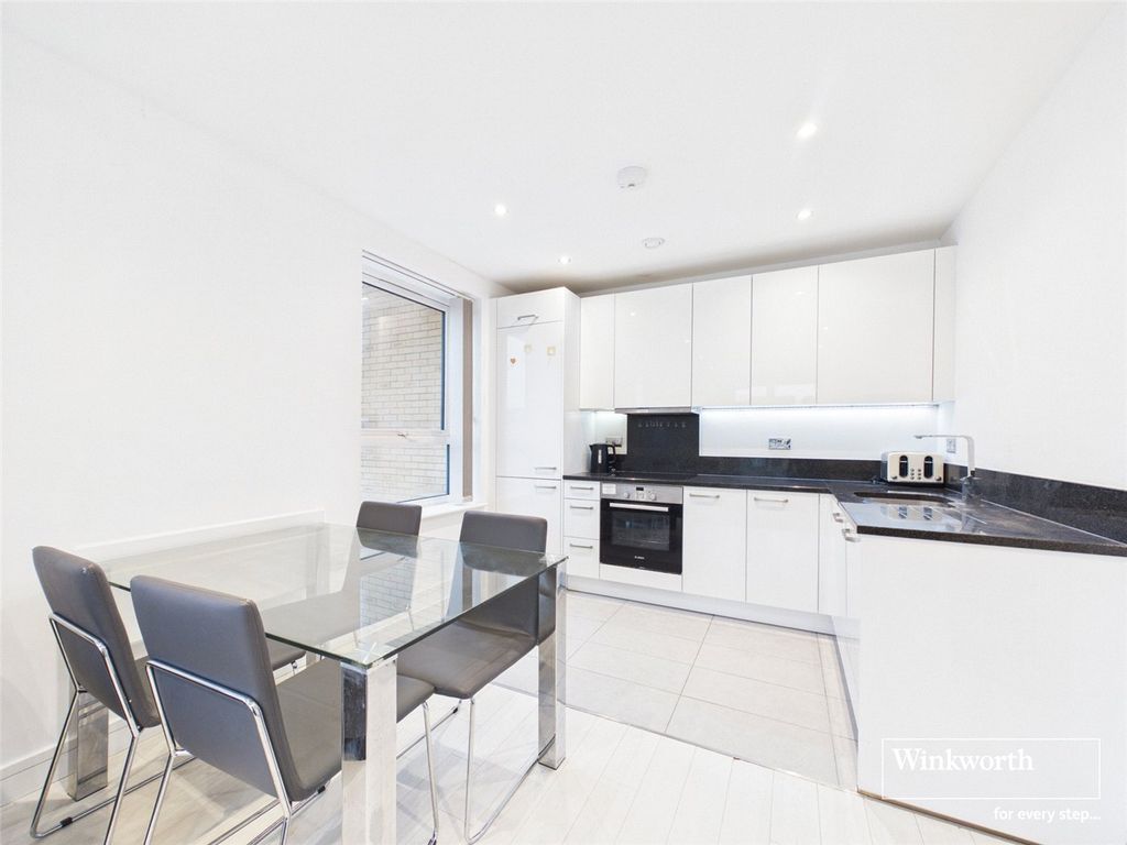 Property photo 3 of 10 Picture No. 06
