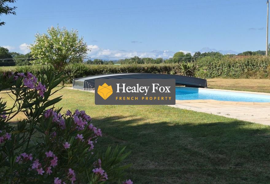 Property photo 2 of 29 Compas103257P26A4670E74406A