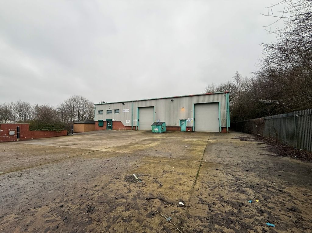 Property photo 2 of 11