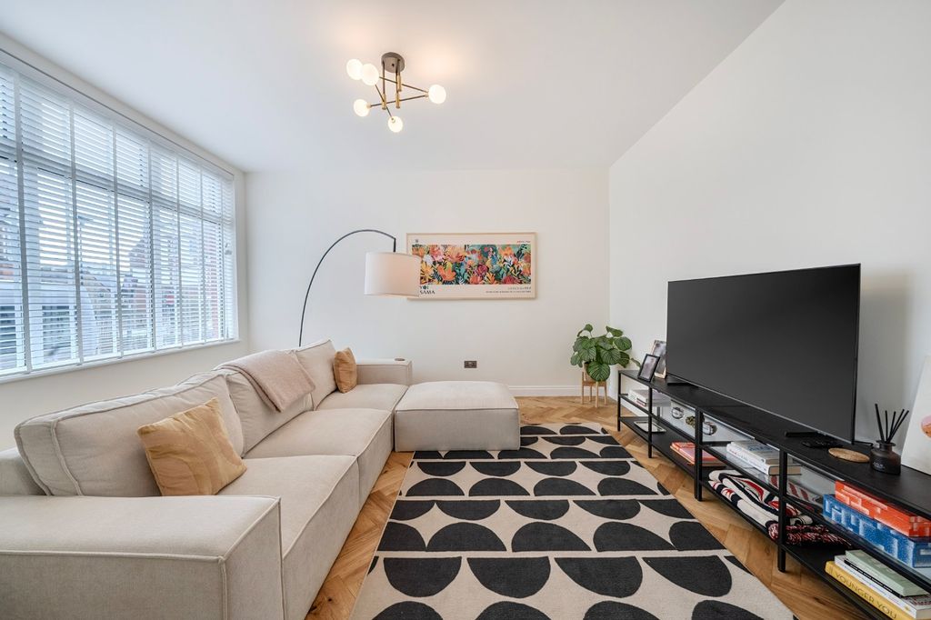 Property photo 2 of 13 Picture No. 06