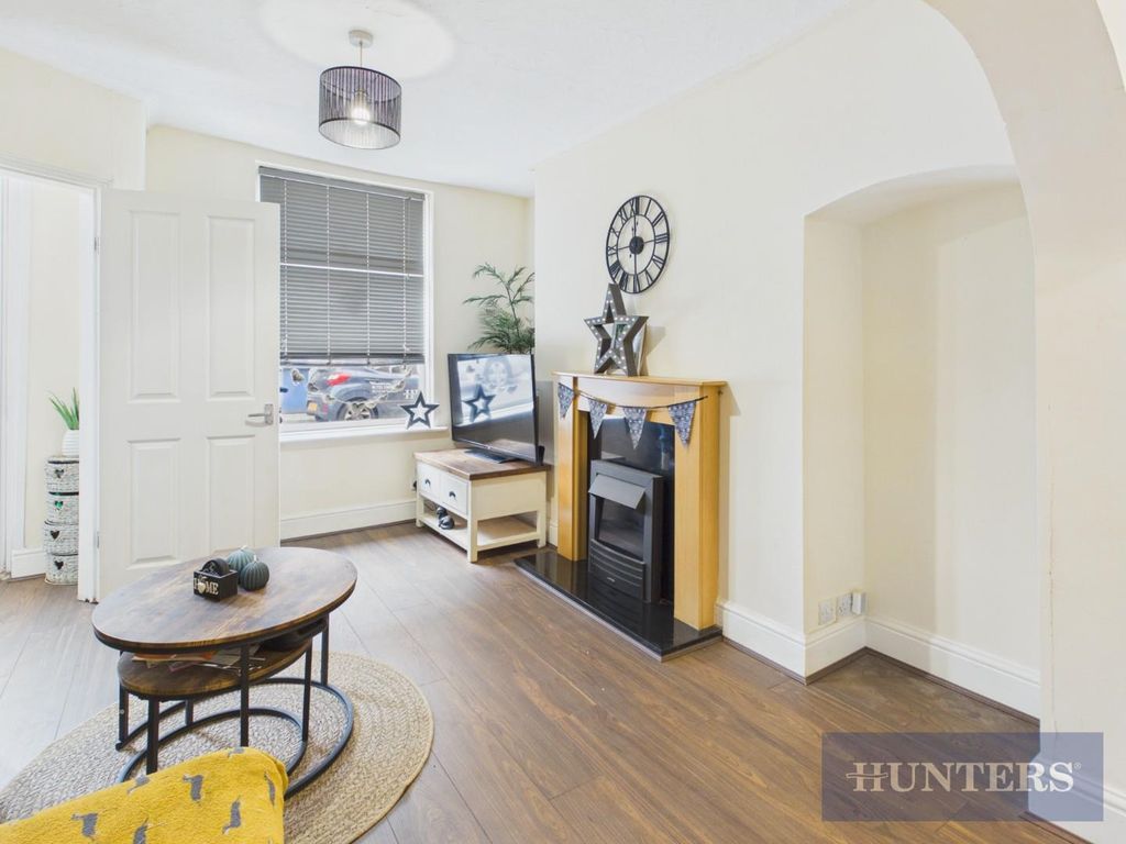 Property photo 3 of 16 Cam03444G0-Pr0141-Still003.Jpg