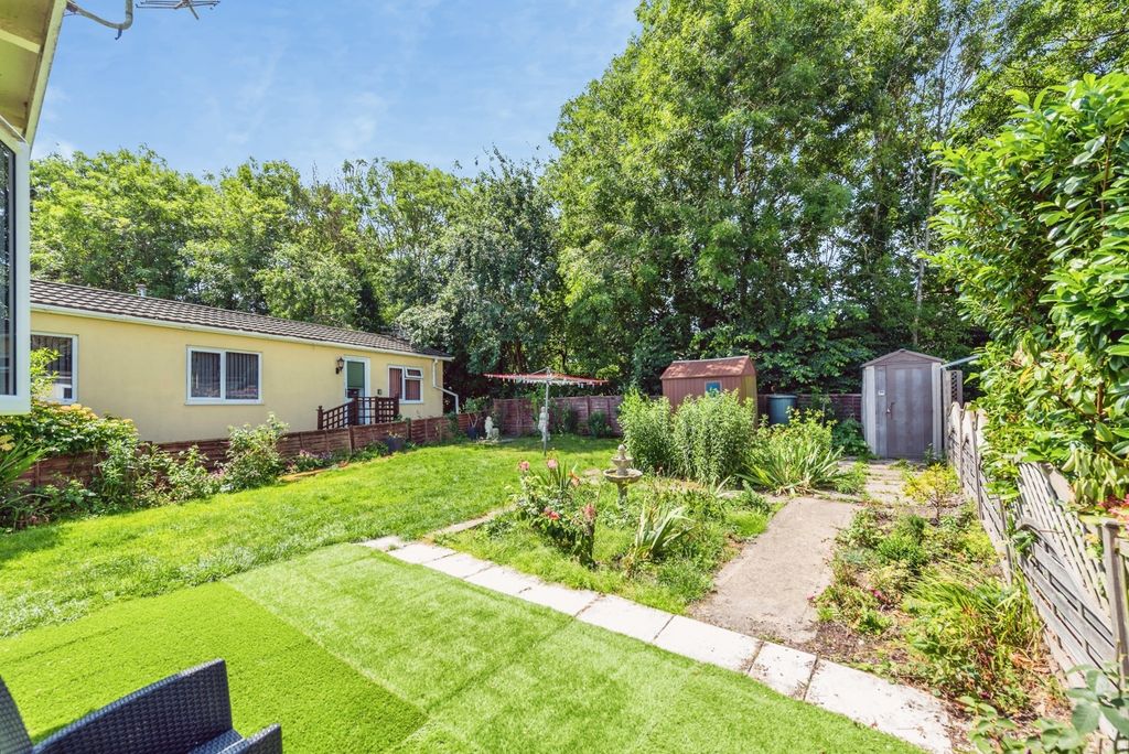Property photo 1 of 12 Pbox-Img.Jpg