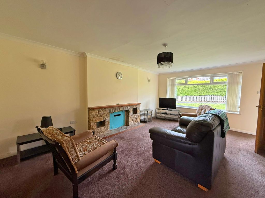 Property photo 3 of 10 Img_4828