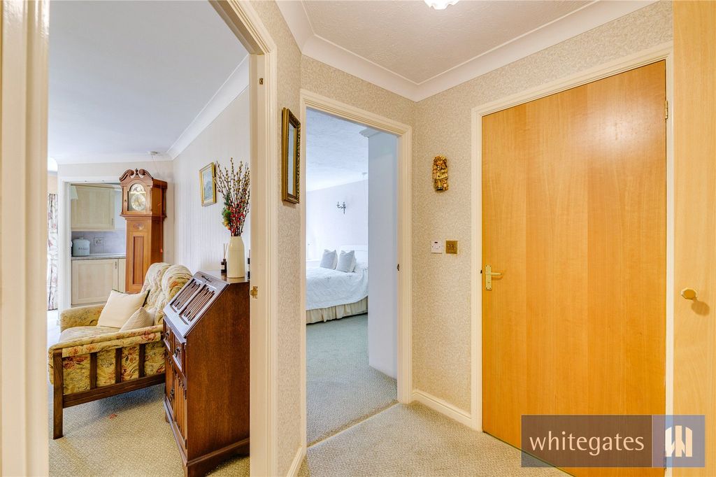 Property photo 2 of 25 Picture No. 01