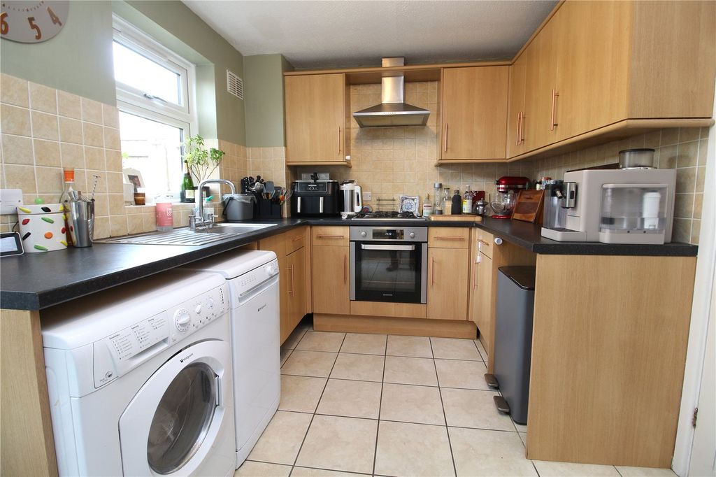 Property photo 2 of 10 Picture No. 02