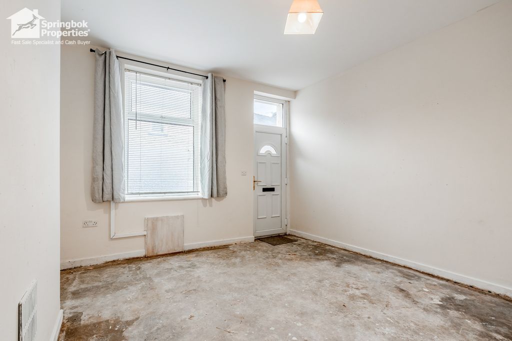 Property photo 2 of 15 Image 1