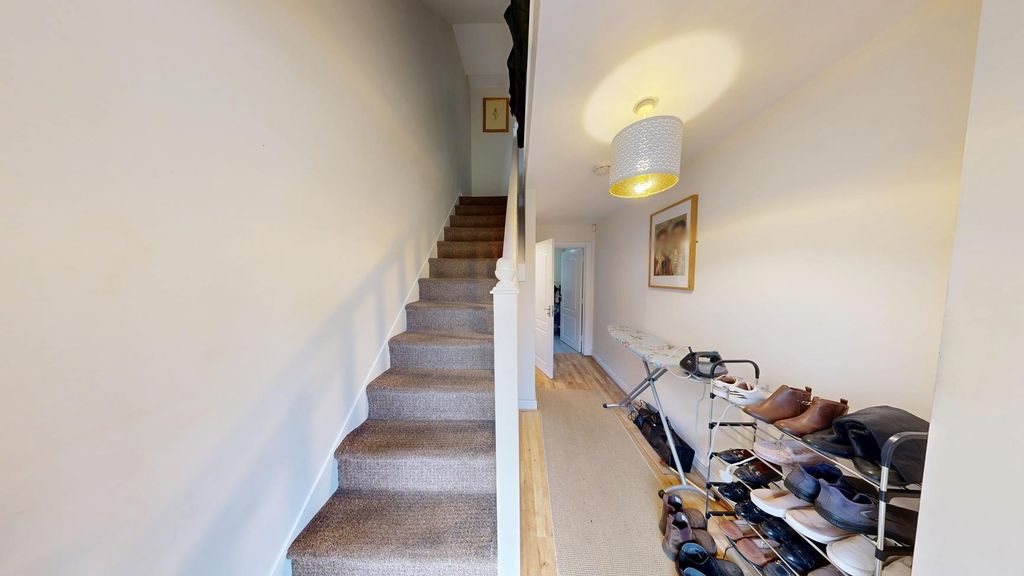 Property photo 2 of 12 2.Jpg