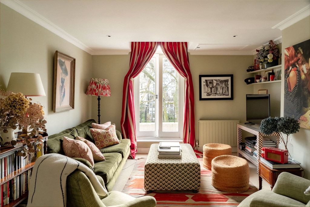 Property photo 1 of 10 Reception Room
