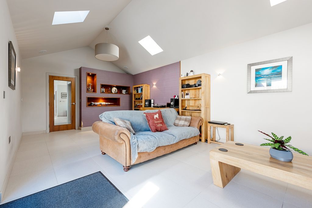 Additional image 10 of 4 bed end terrace house for sale1 Mavisbank Grange, Loanhead EH20