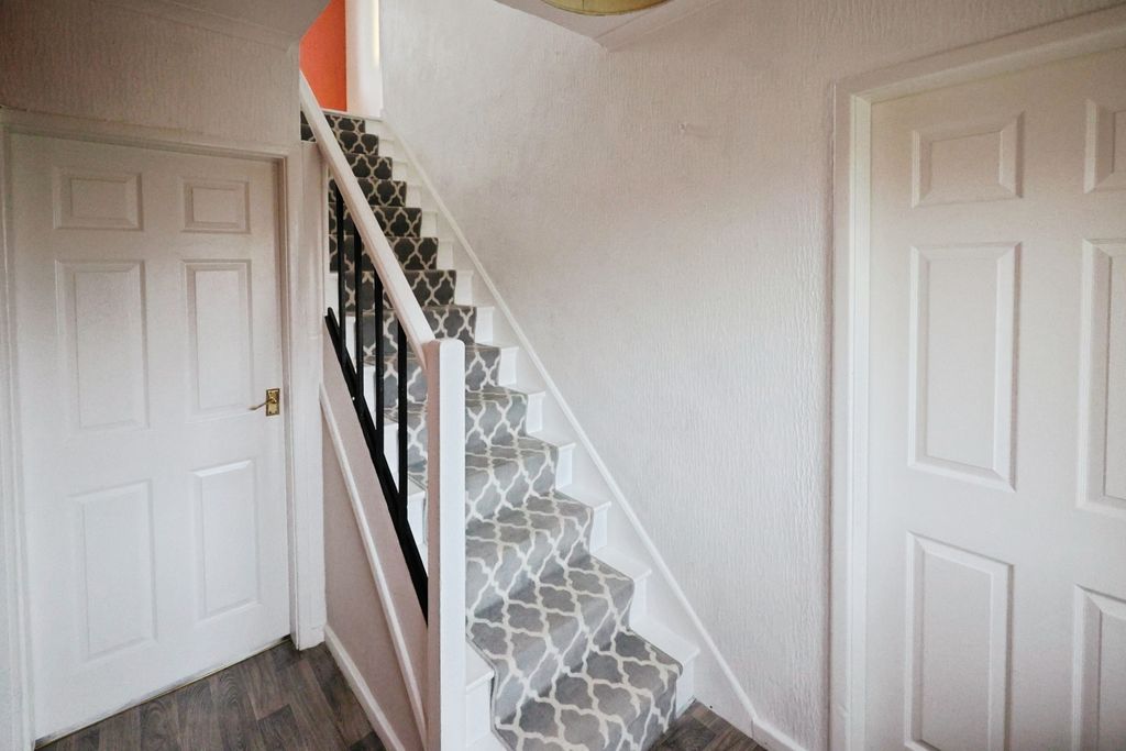 Property photo 2 of 13 Pbox-Img.Jpg