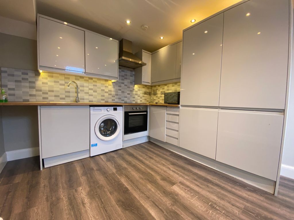 Property photo 2 of 9 Photo 1