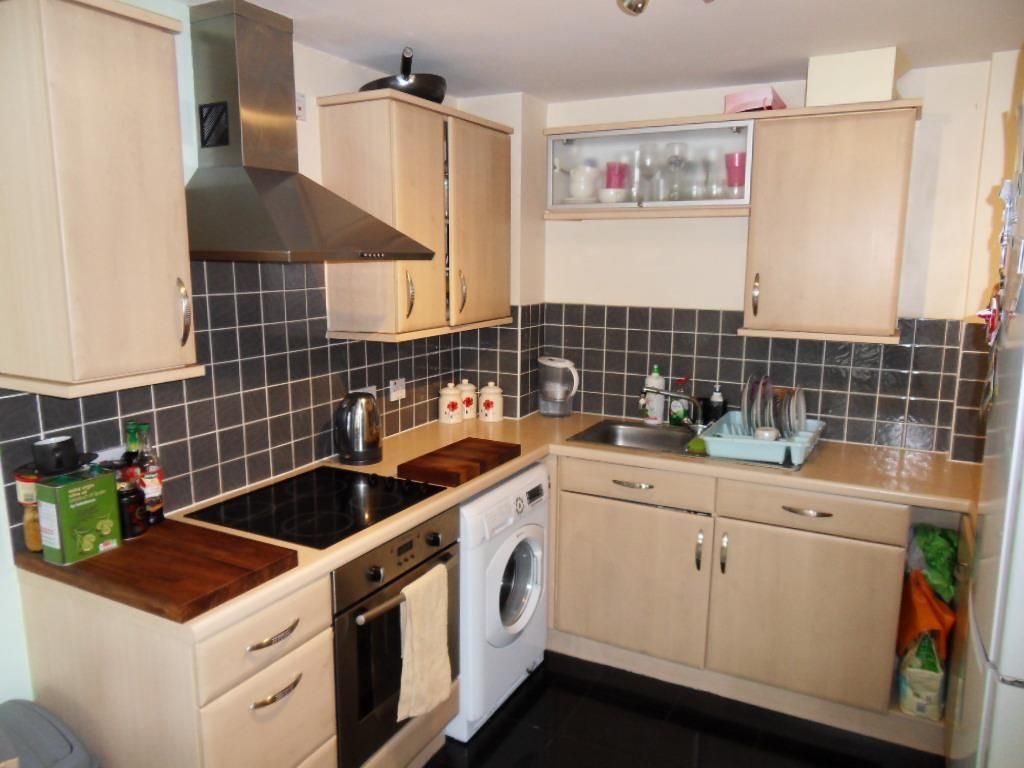 Property photo 3 of 3 Kitchen