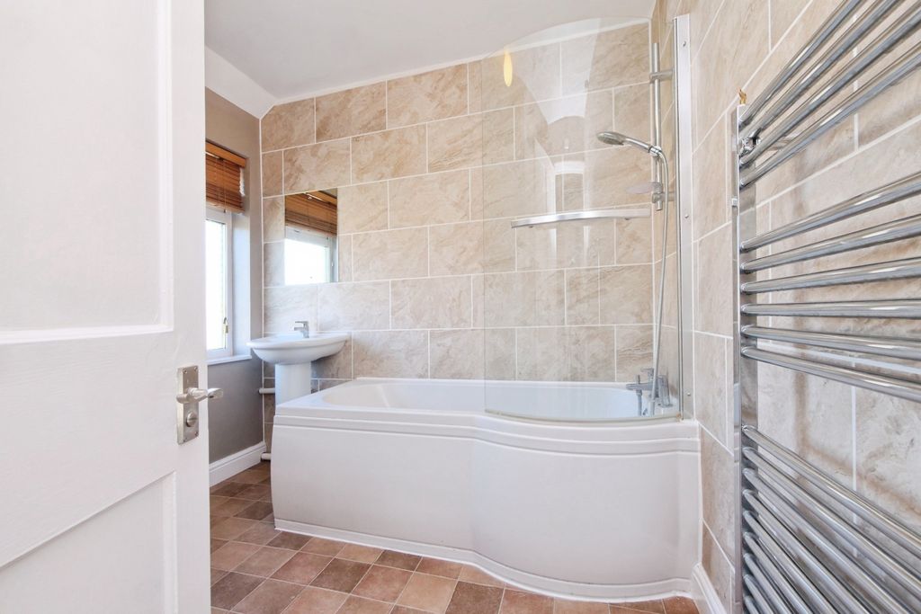 Property photo 3 of 16 Photo #3