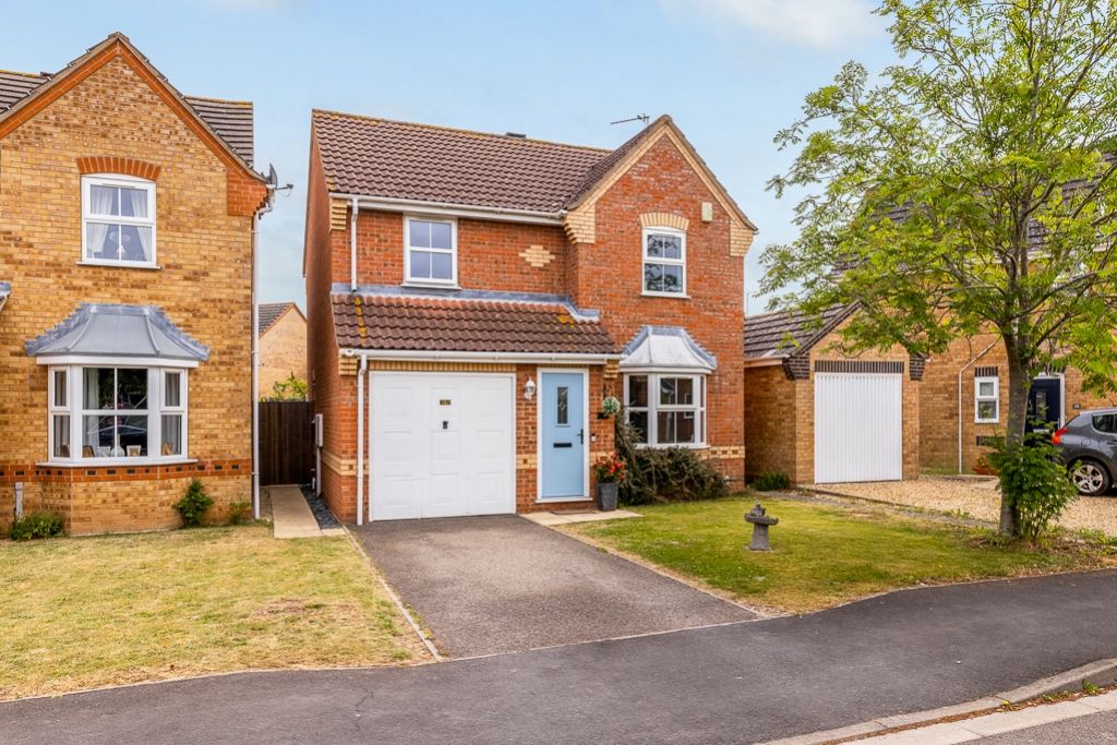 Property photo 1 of 24 30 Sir Isaac Newton Drive (Wyberton)-6