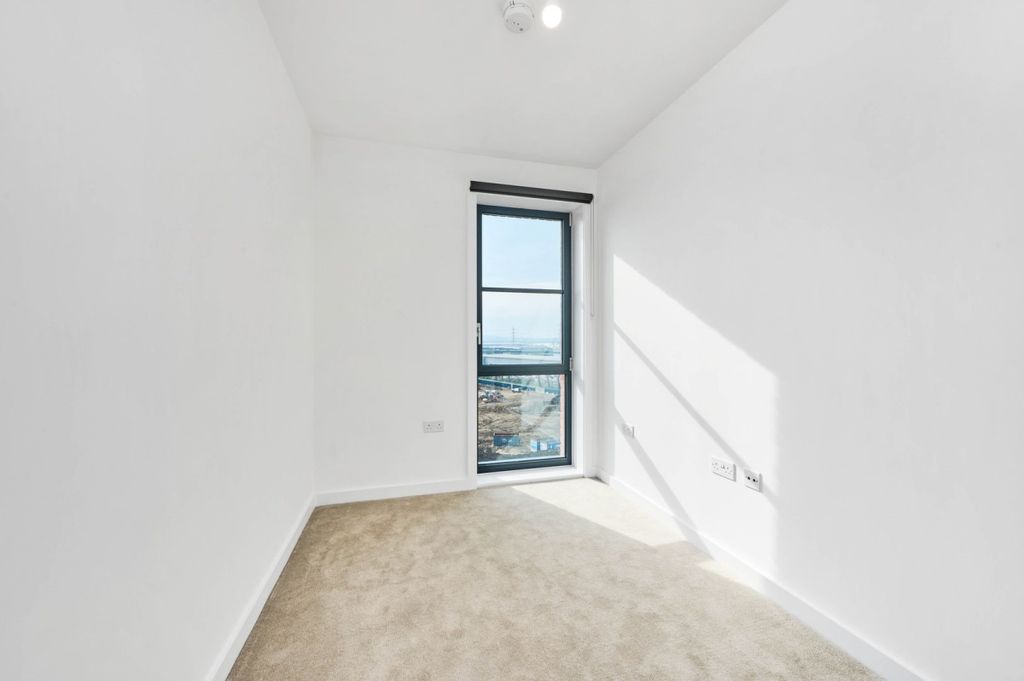 Property photo 1 of 19 Kfh_-_Transport_Hous