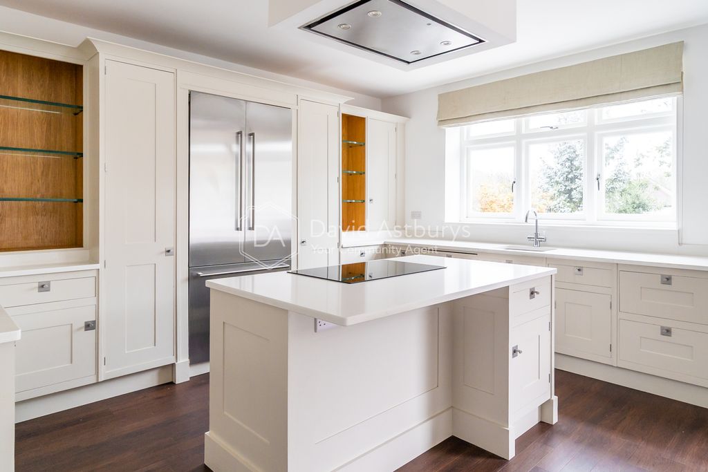 Property photo 3 of 30 Ndb03870