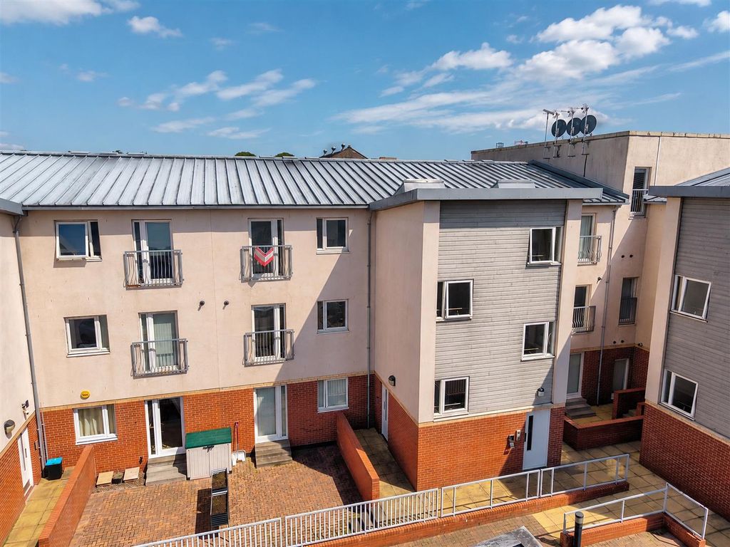 Property photo 1 of 15 11 Lilybank Mews Dundee-1.Jpg