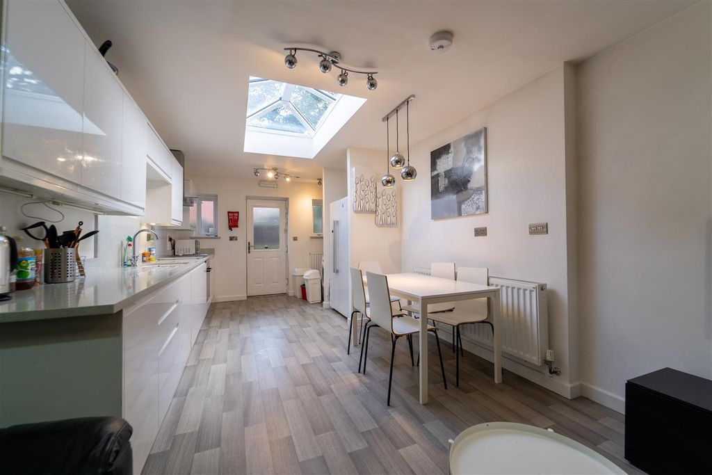 Property photo 2 of 33 Fas06109.Jpg