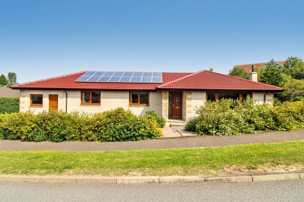 Property photo 1 of 25