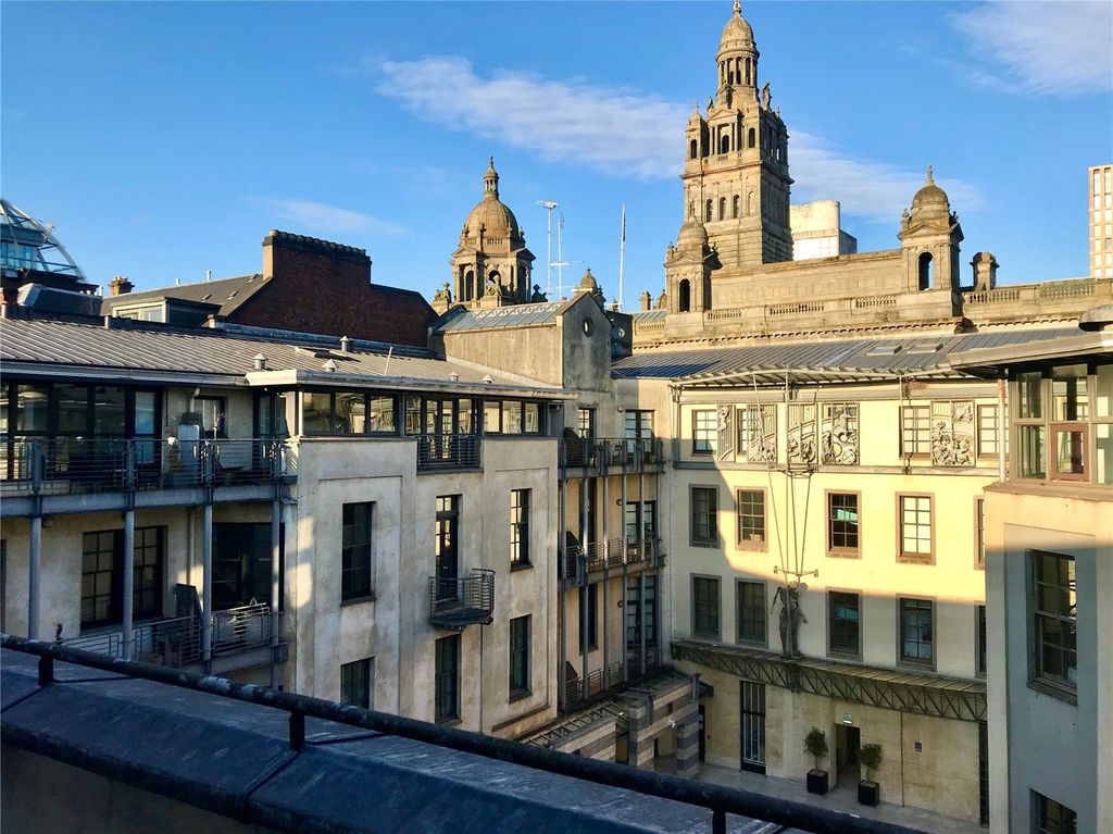 Property photo 1 of 27 Picture No. 01