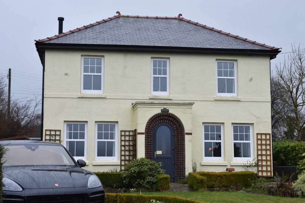 Property photo 2 of 30