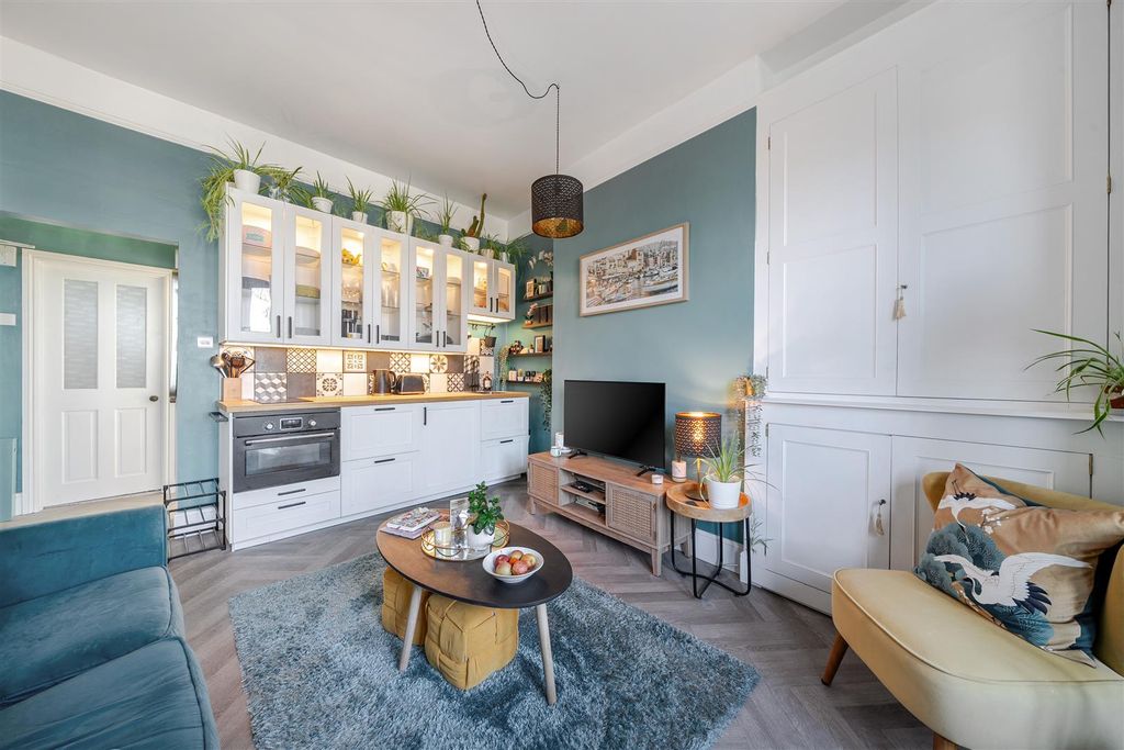 Property photo 2 of 19 1422943-1-69A5B25c3Fc9d.Jpg