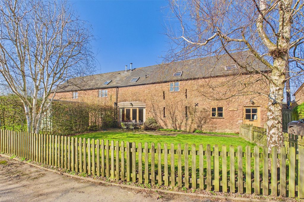 Property photo 1 of 18 Picture No. 35