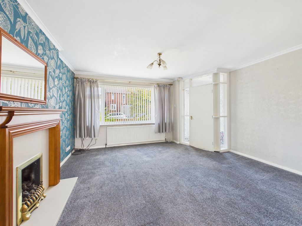 Property photo 2 of 23