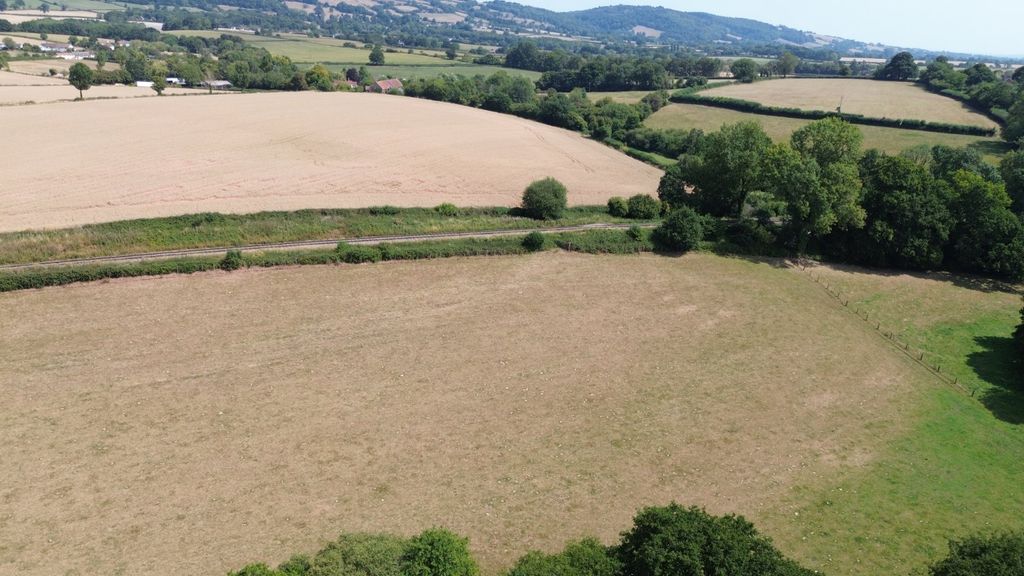 Property photo 2 of 11 Picture No. 06