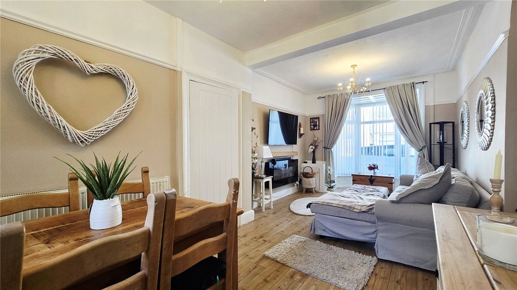 Property photo 2 of 14 Picture No. 48