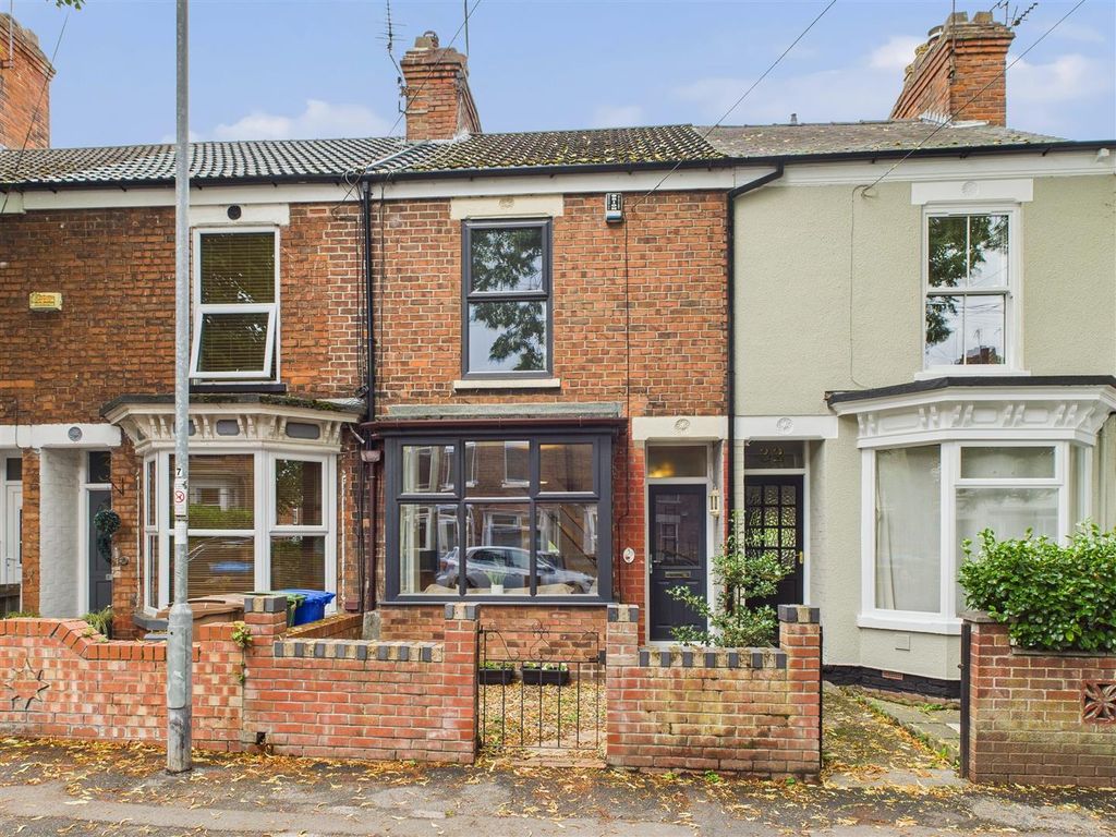 Property photo 3 of 12 Front.Jpg