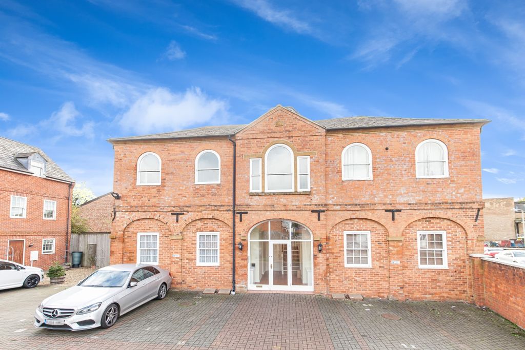 Property photo 1 of 5 174635