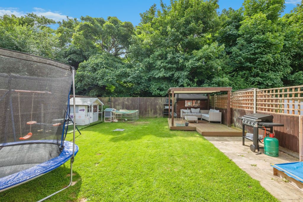 Property photo 3 of 15