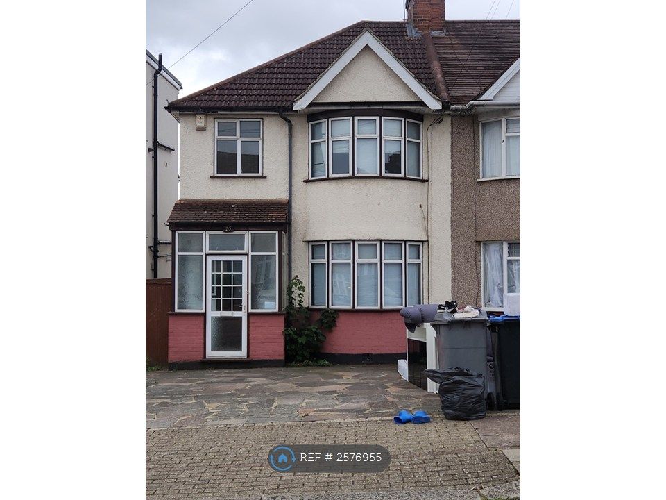 Property photo 1 of 12 Front Of House 2 Off Street Parking