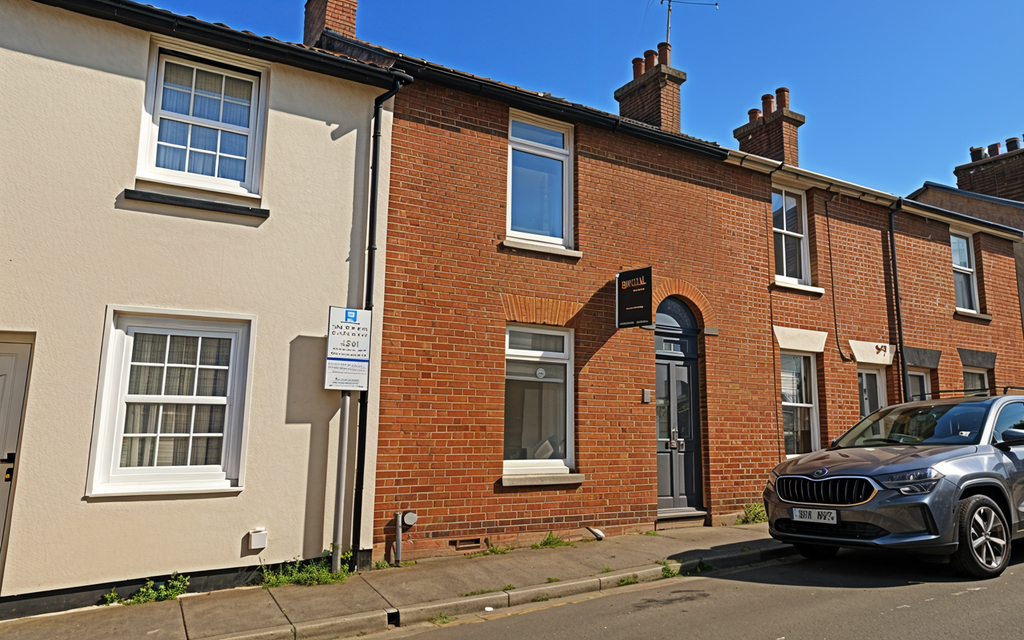 Property photo 1 of 12