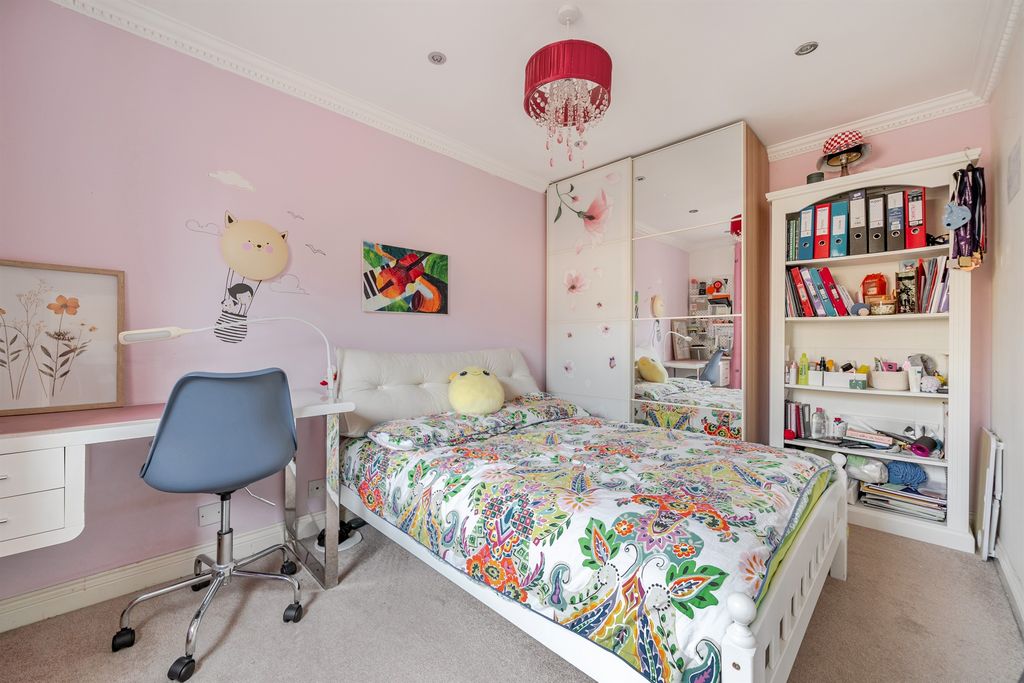 Additional image 17 of 4 bed detached house for saleThe Coppice, Enfield EN2