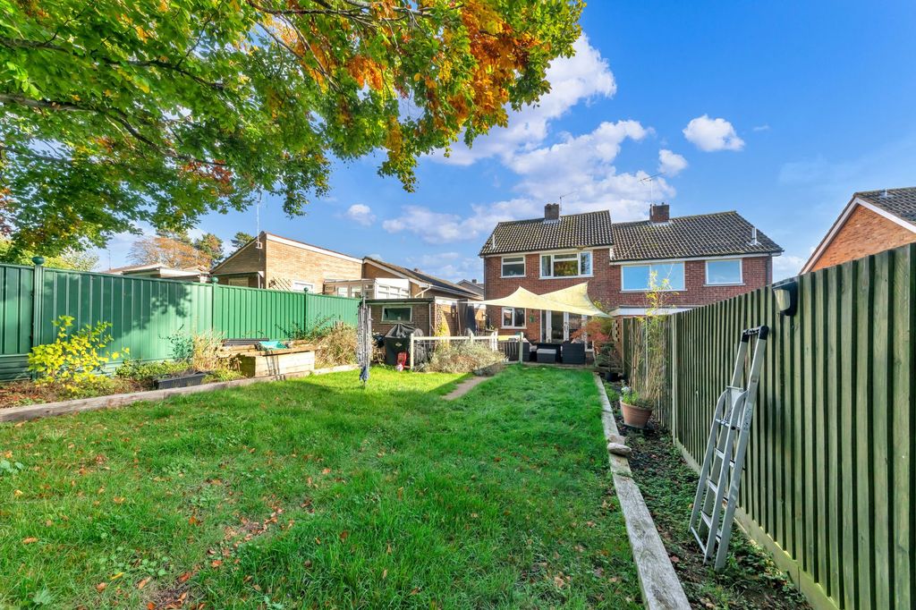 Property photo 2 of 10