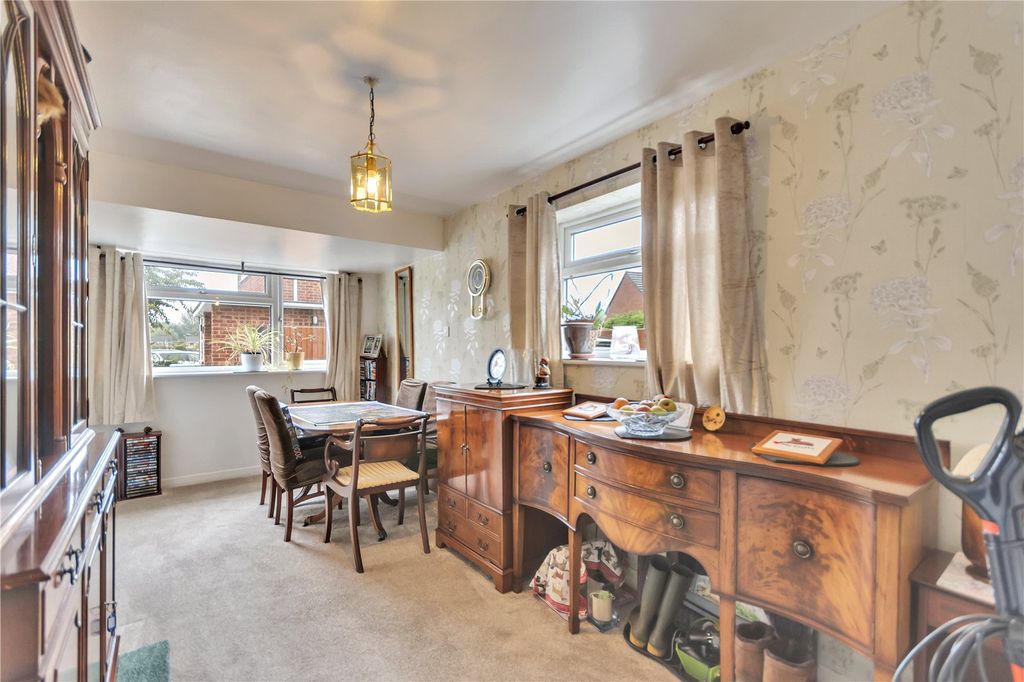 Property photo 3 of 18 Picture No. 14