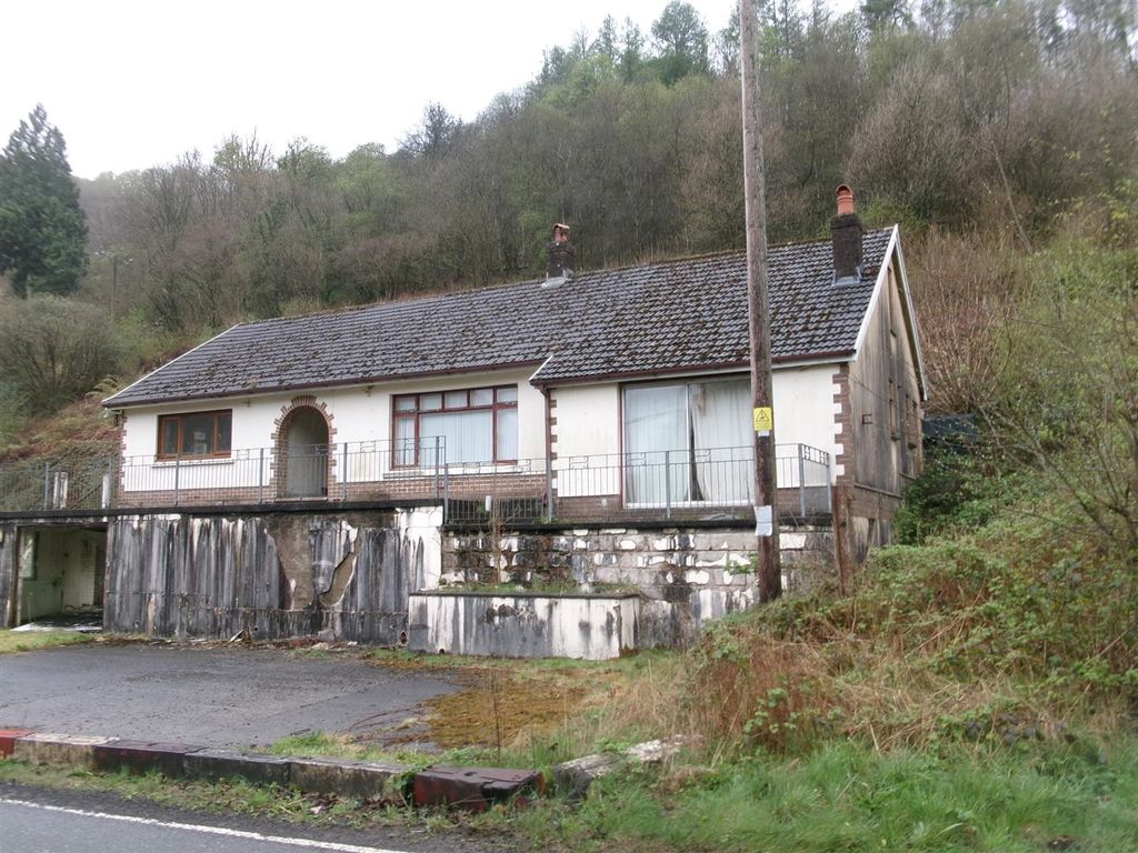 Property photo 2 of 3 101_5565.Jpg