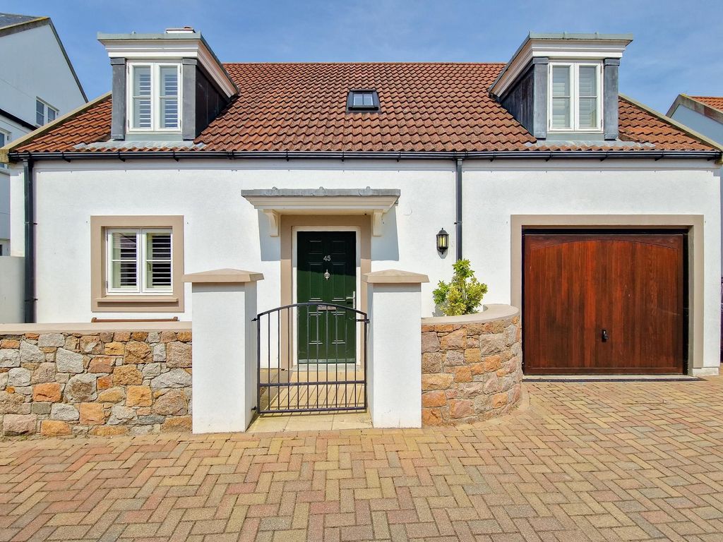 Property photo 2 of 29 Photo 1