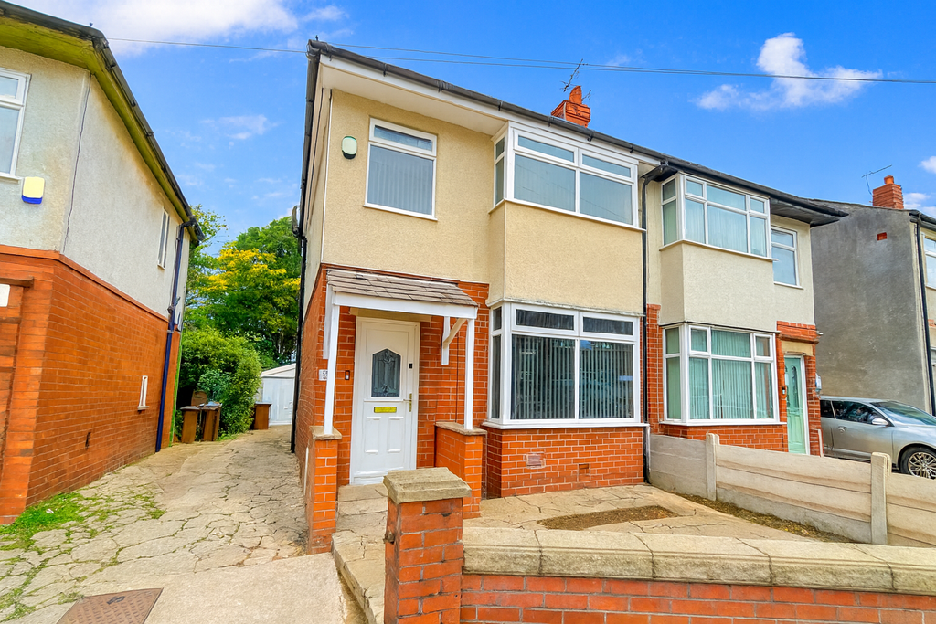 Property photo 1 of 12