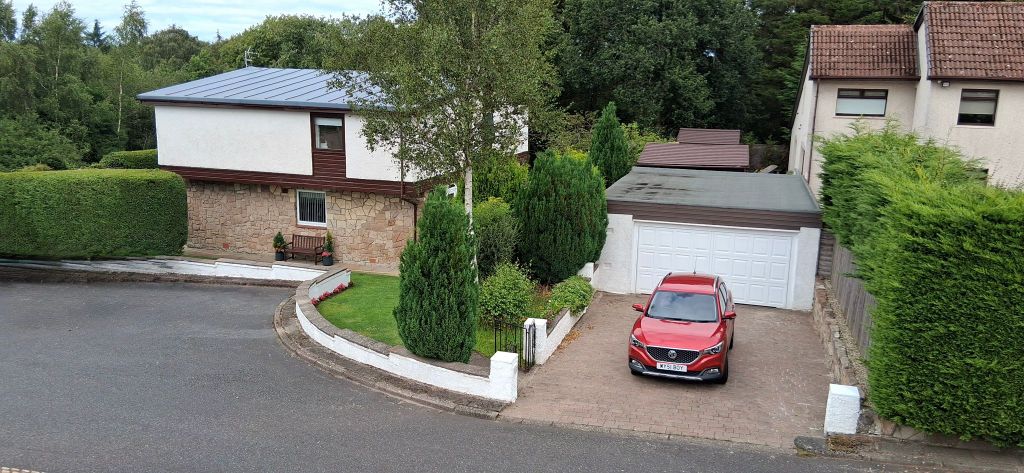 Property photo 1 of 39