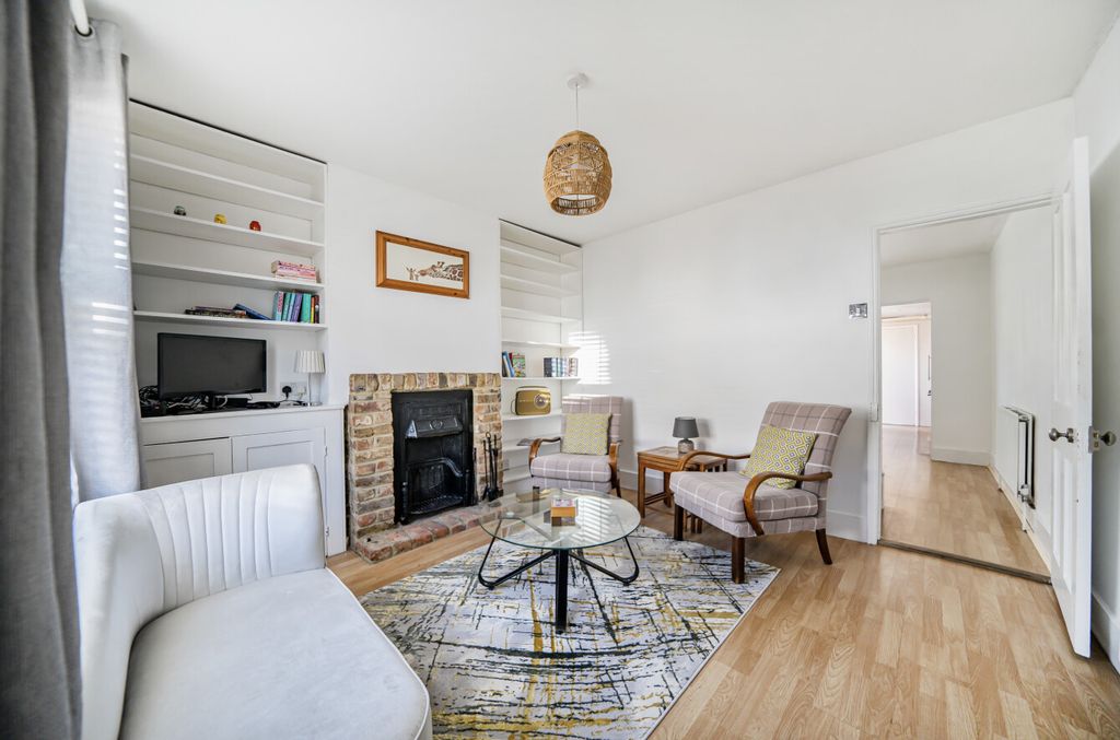 Property photo 2 of 17 1315370-5-68627Dd...