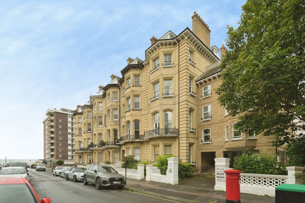 Property photo 1 of 15 Pbox-Img.Jpg