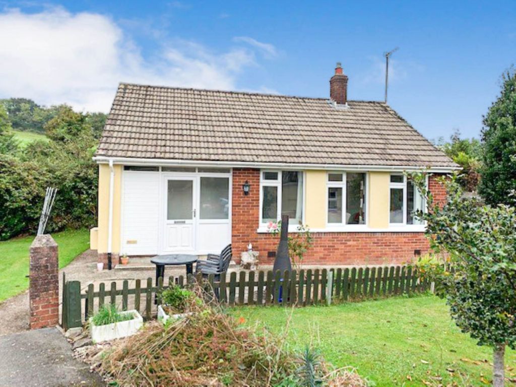 Property photo 1 of 7