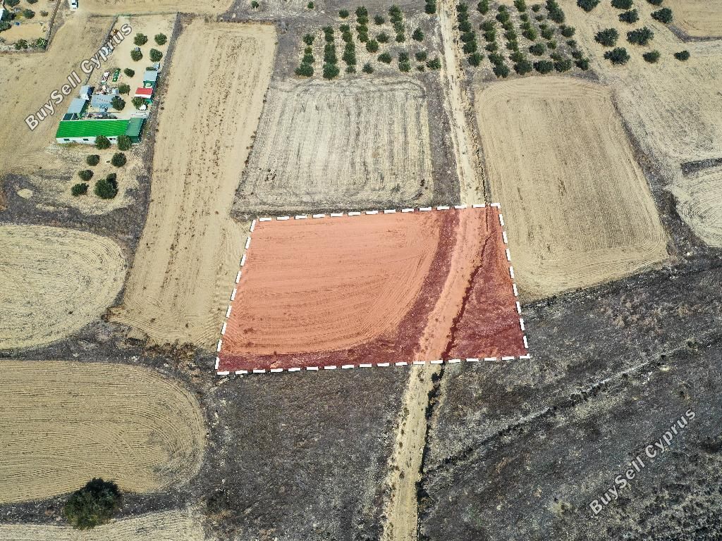 Property photo 2 of 10