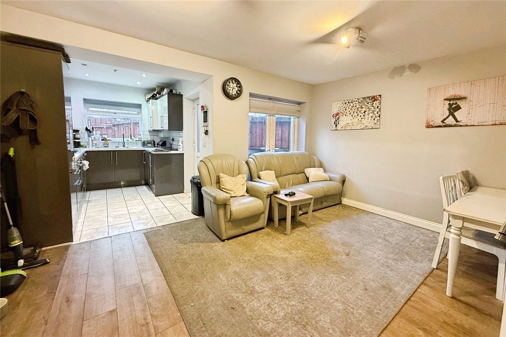 Property photo 3 of 11 Picture No. 07