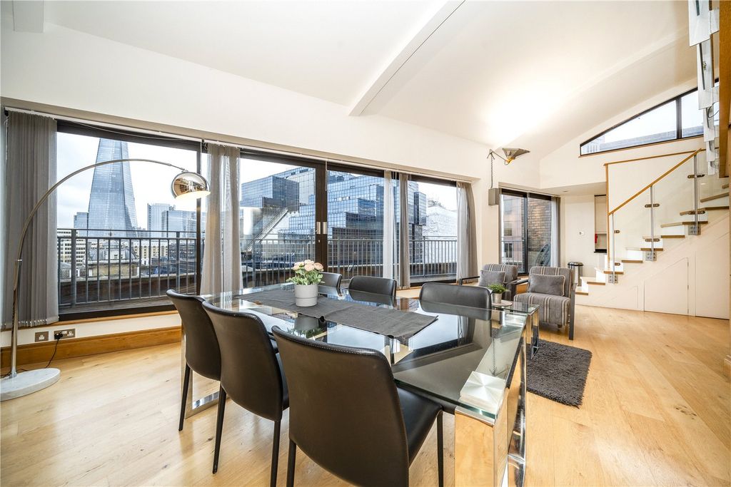 Property photo 3 of 12 Picture No. 06